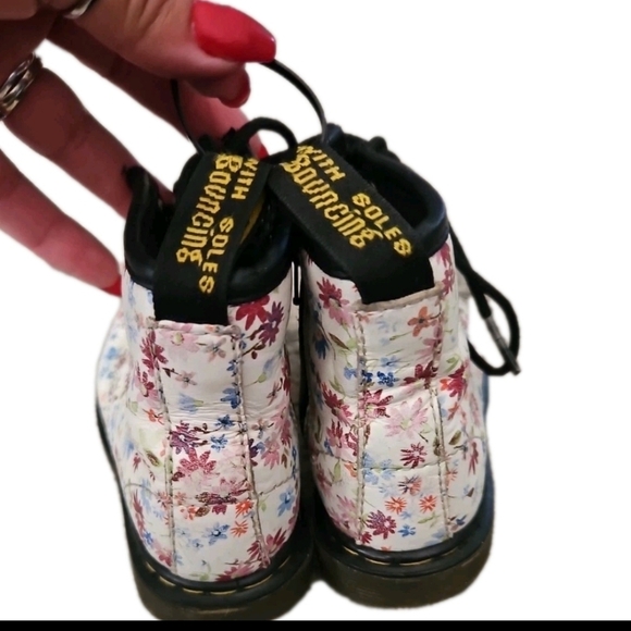Dr Martens Kids Brooklee Lace Ankle Combat in White Floral Feminine Boot 8 - Picture 4 of 13